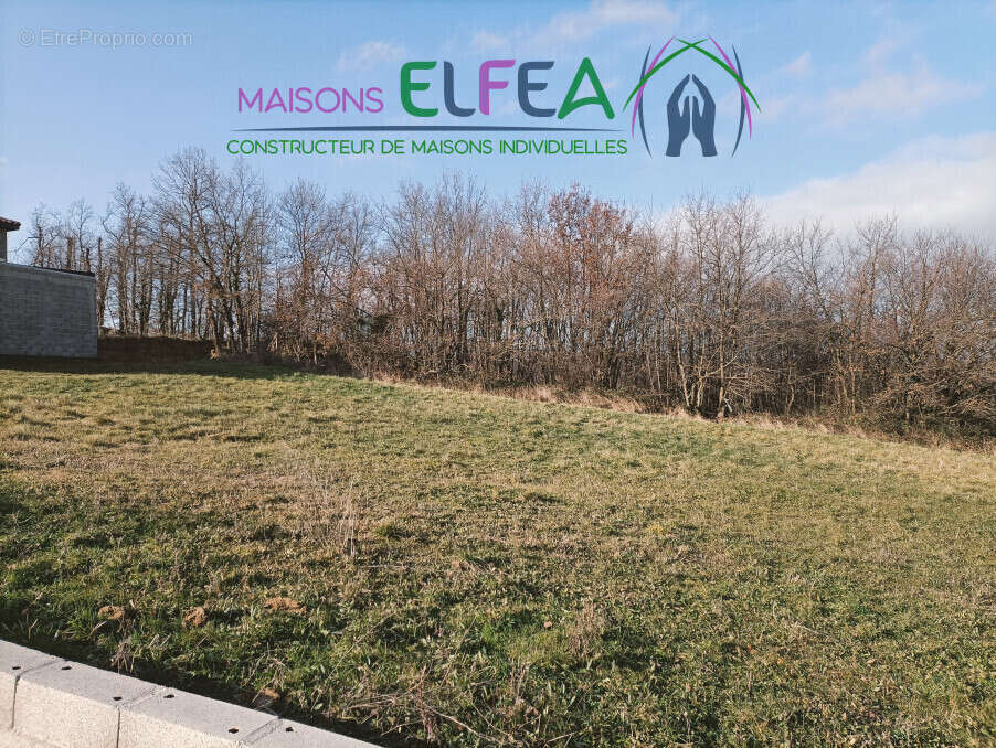 Terrain à SAINT-DONAT-SUR-L'HERBASSE