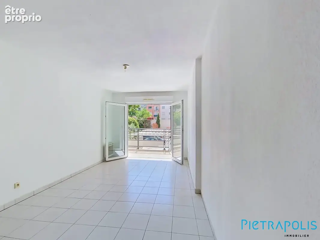 Appartement 3 pièces 61 m² · à Sete · 60,8 m² · 199 000 €