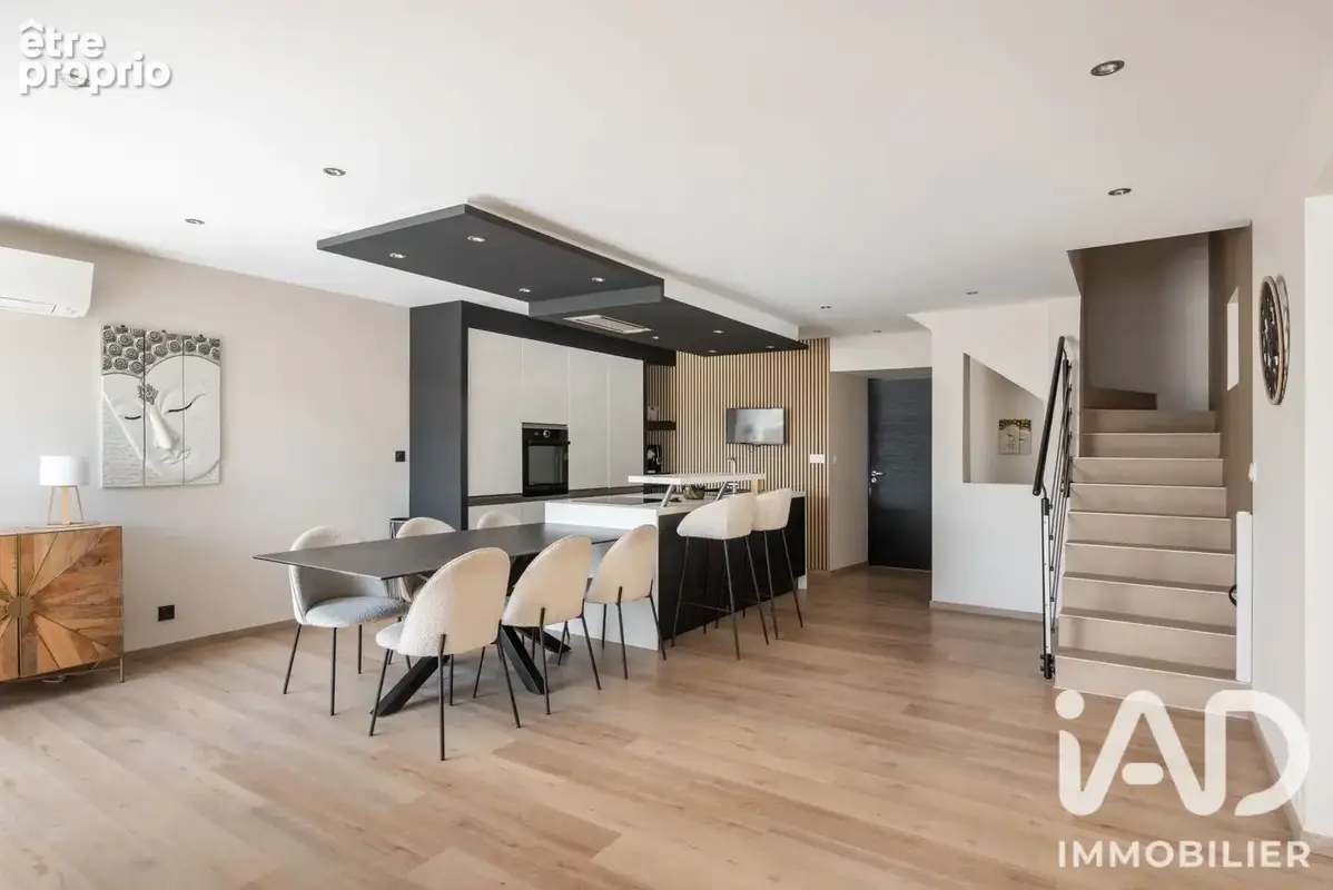 Photo 1 - Maison à CHARNECLES