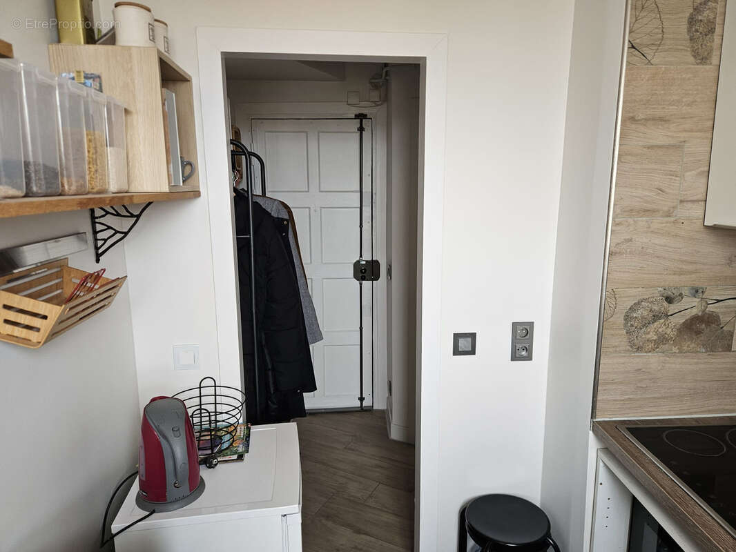 Appartement à COURBEVOIE