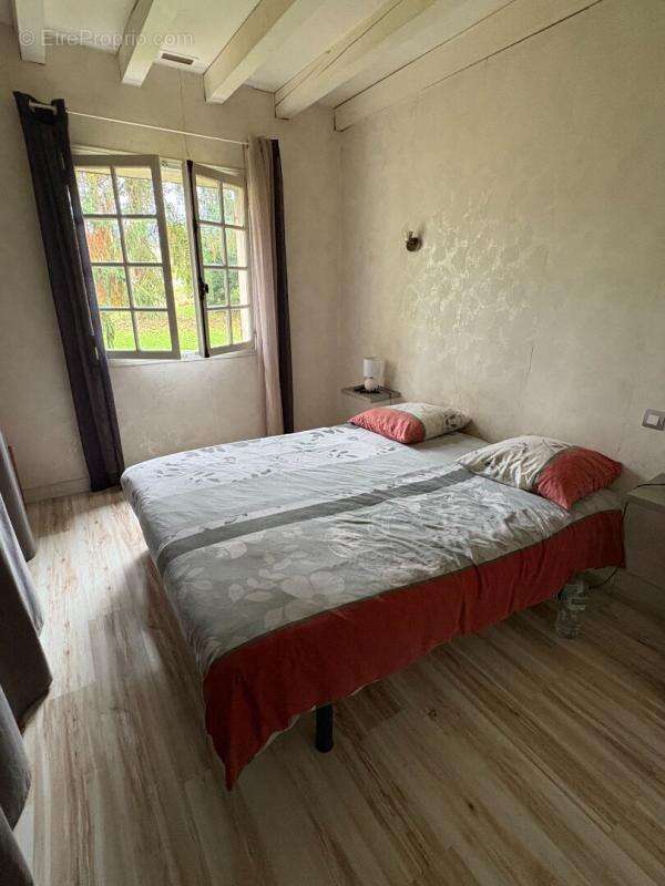 Maison à ROAILLAN