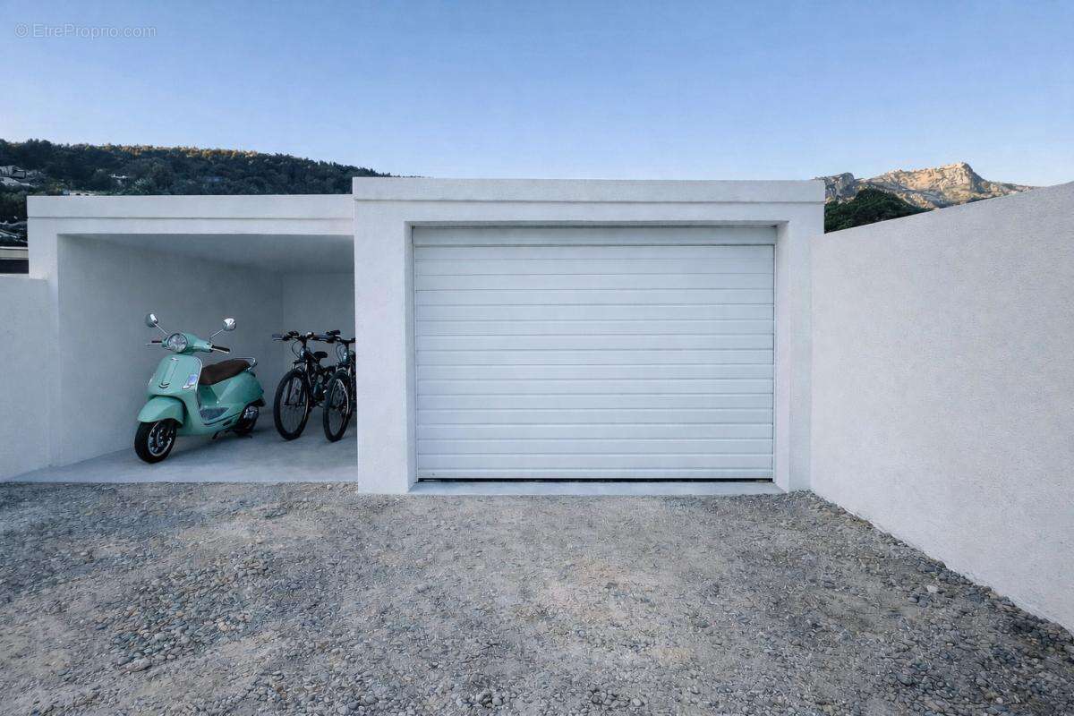 Maison à LA VALETTE-DU-VAR