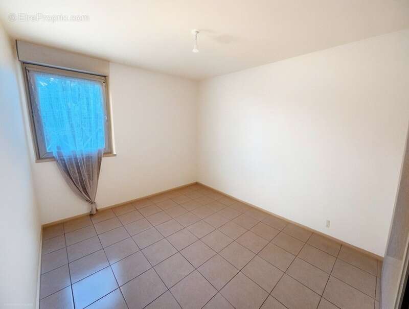 Appartement à MARSEILLE-9E