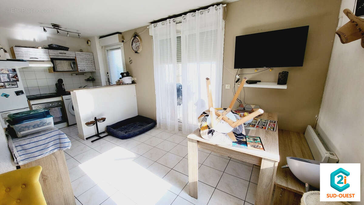 Appartement 42 m² à Carcassonne  - photo 2