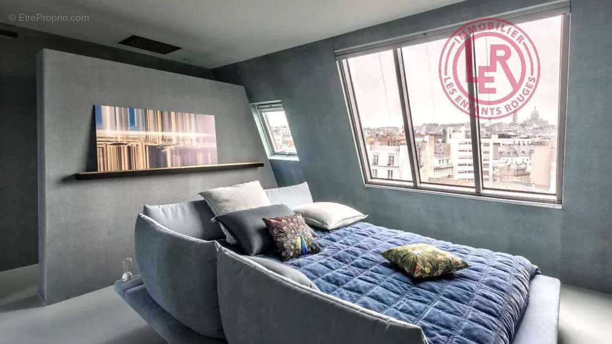 Appartement à PARIS-9E