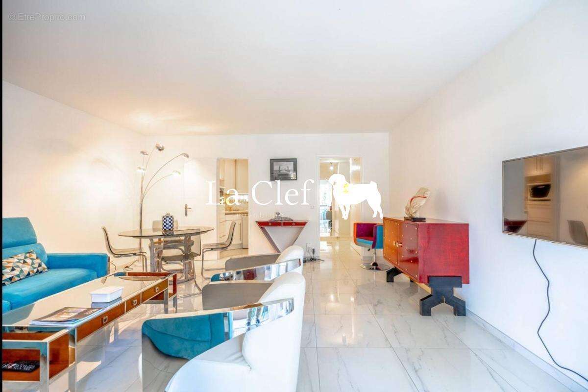 Appartement à SAINT-TROPEZ
