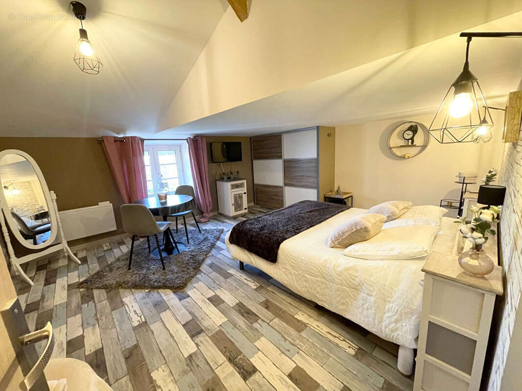 Maison à SAINT-ANDRE-DE-LA-MARCHE