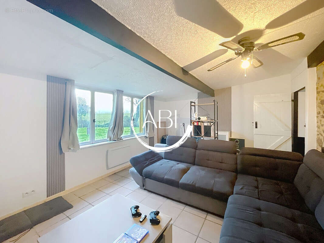 Maison à SAINTE-MARIE-DU-BOIS