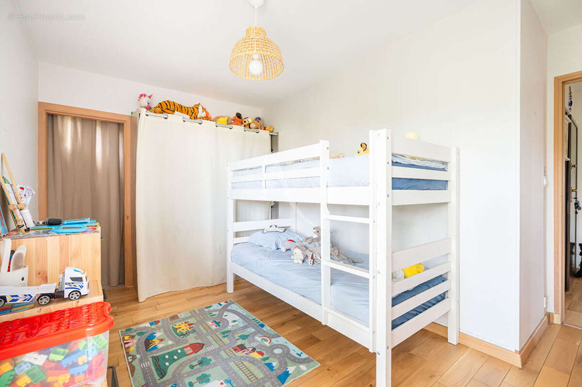 Appartement à MARSEILLE-12E