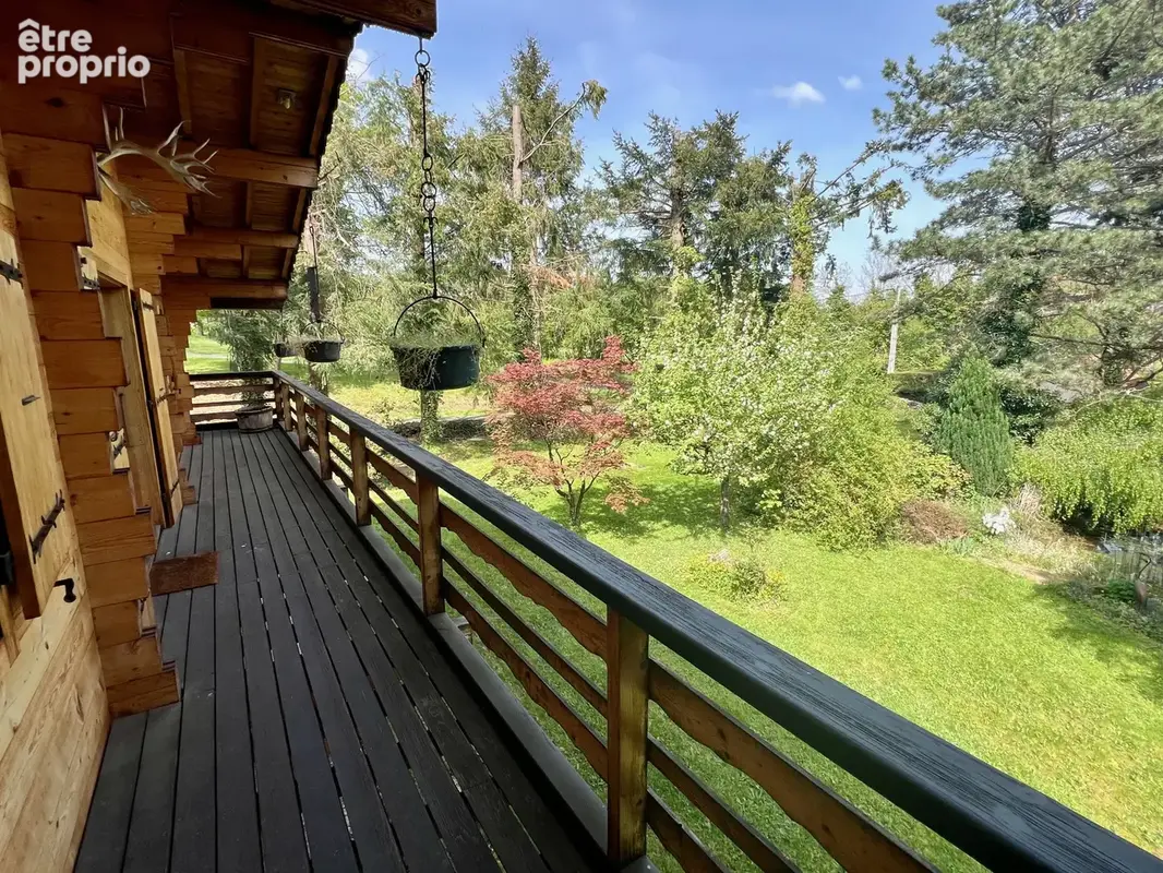 Chalet 6 pièces 128,69 m2 avec parc arboré - photo 4