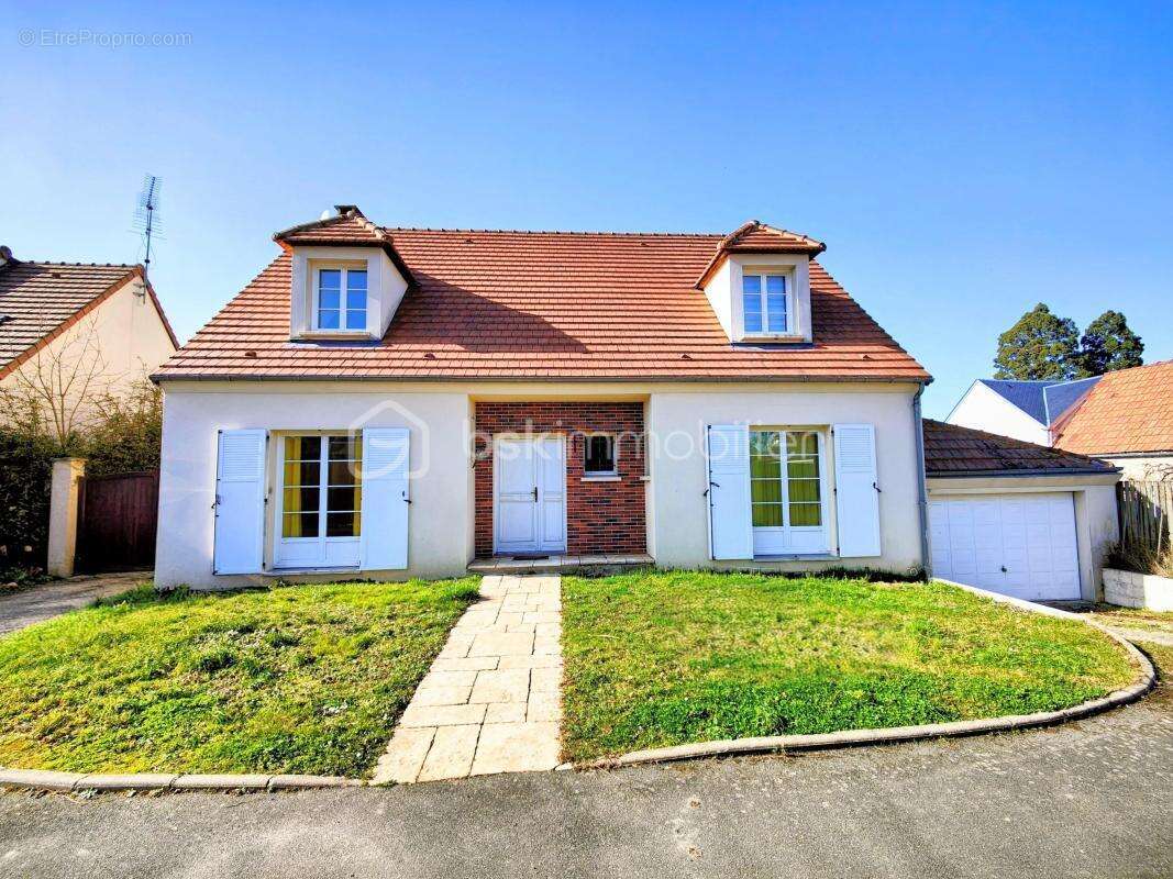 Maison à JOUARS-PONTCHARTRAIN