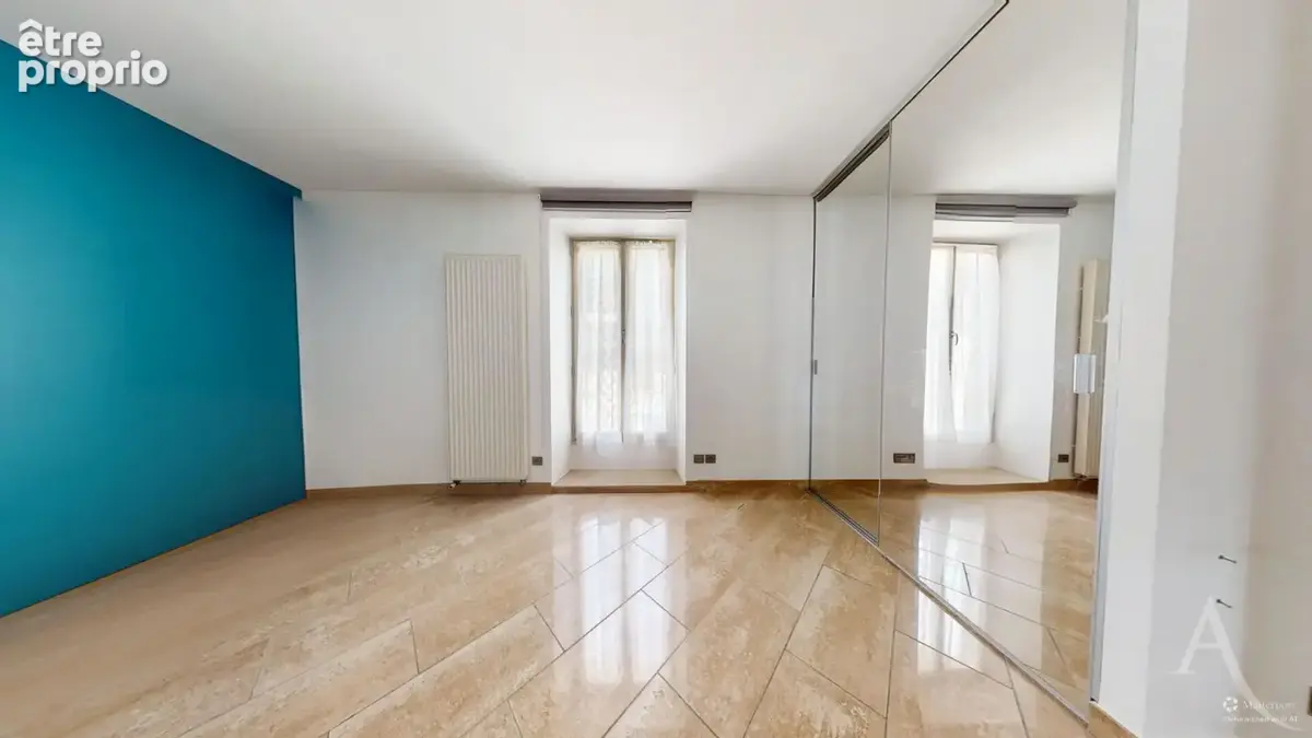 Appartement à LA TRONCHE