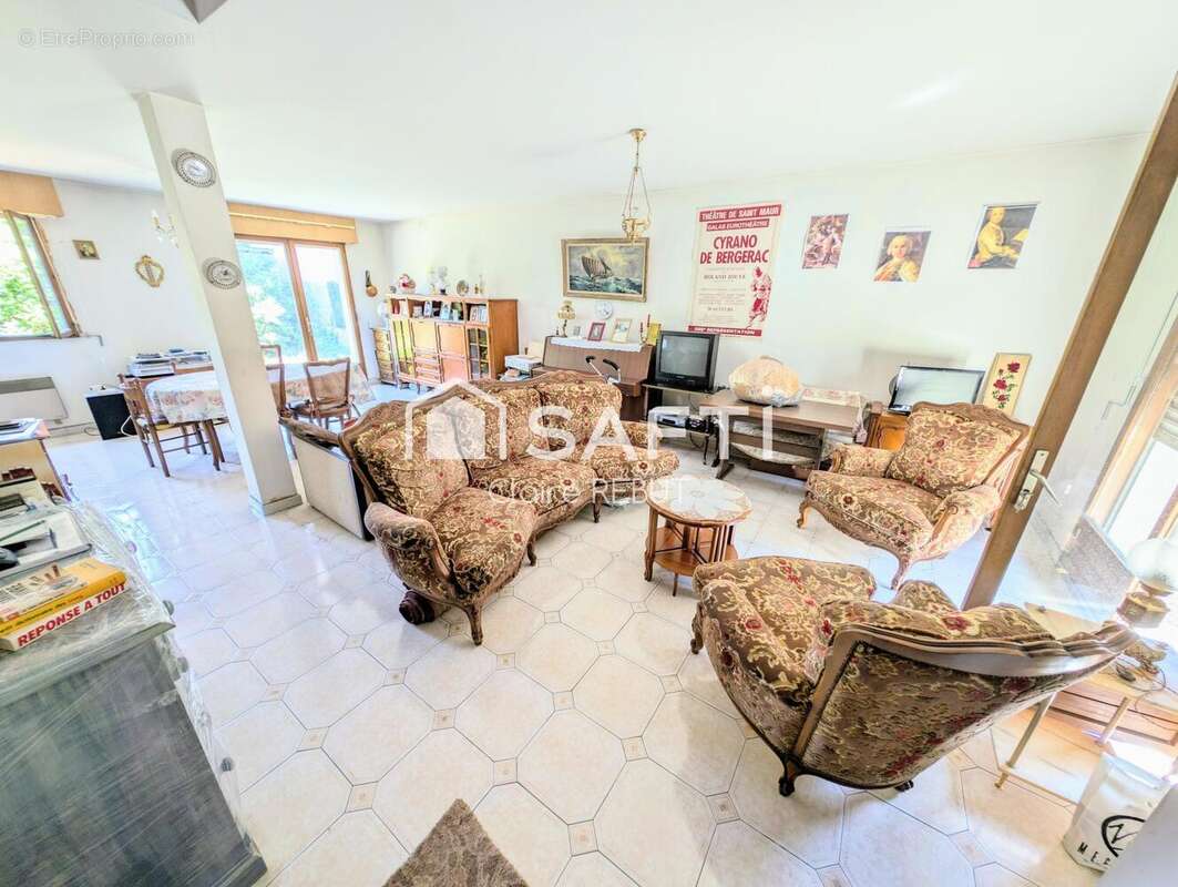 Photo 3 - Maison à LIVRY-GARGAN