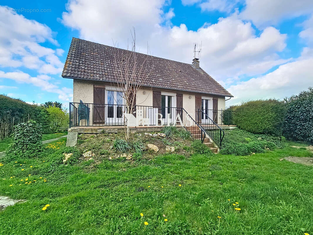 Maison à LE NEUBOURG
