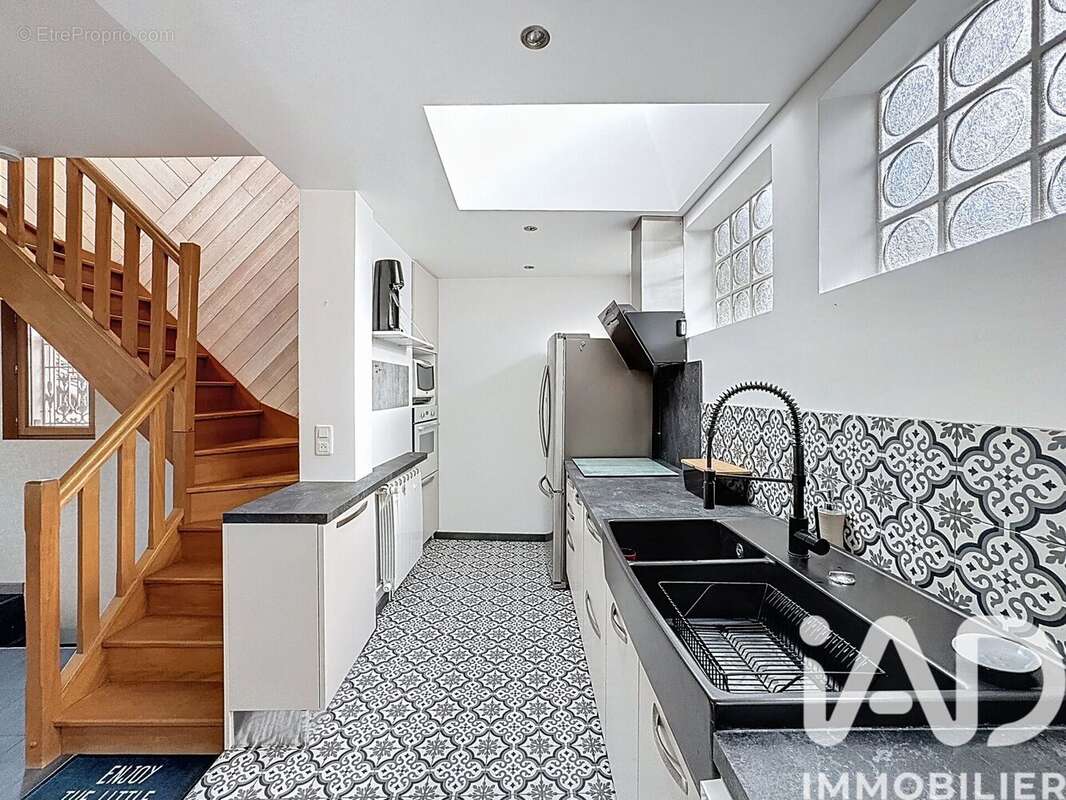 Photo 2 - Maison à CHAVILLE