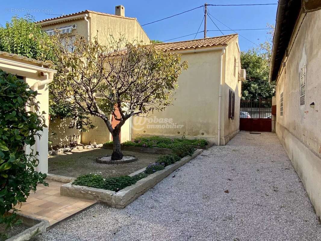 Maison à MARSEILLE-9E