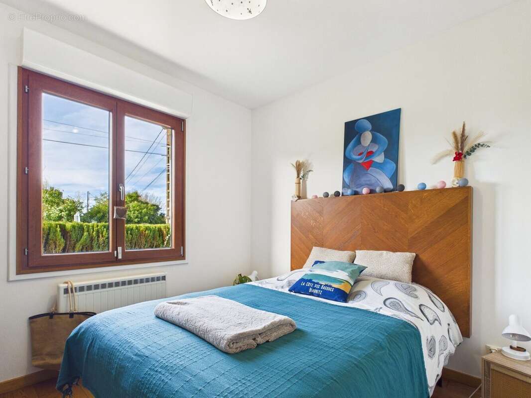 Maison à PEL-ET-DER