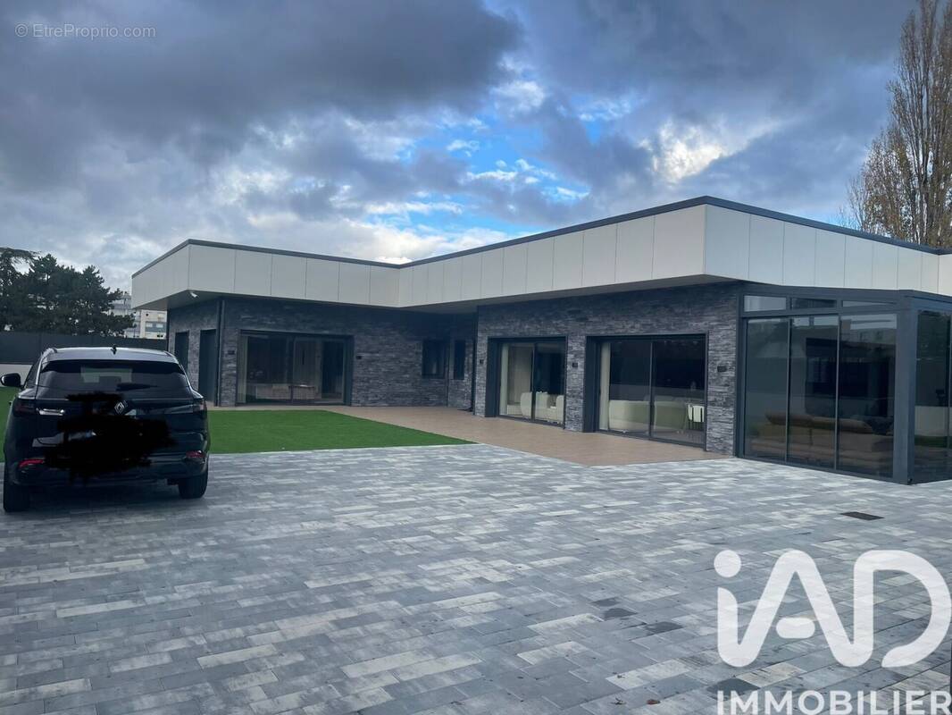 Photo 1 - Maison à SENS