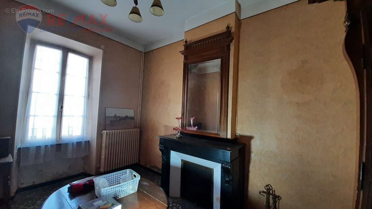 Maison à PEYRIAC-MINERVOIS