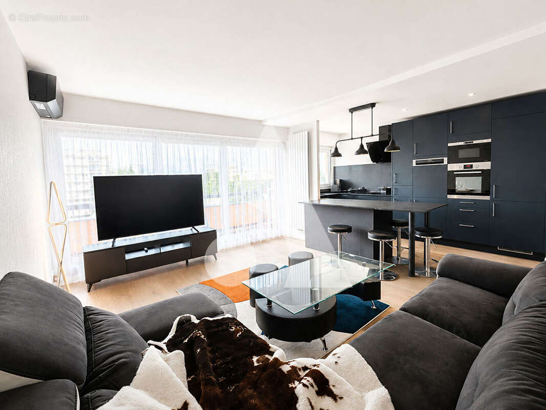 Appartement à CLICHY