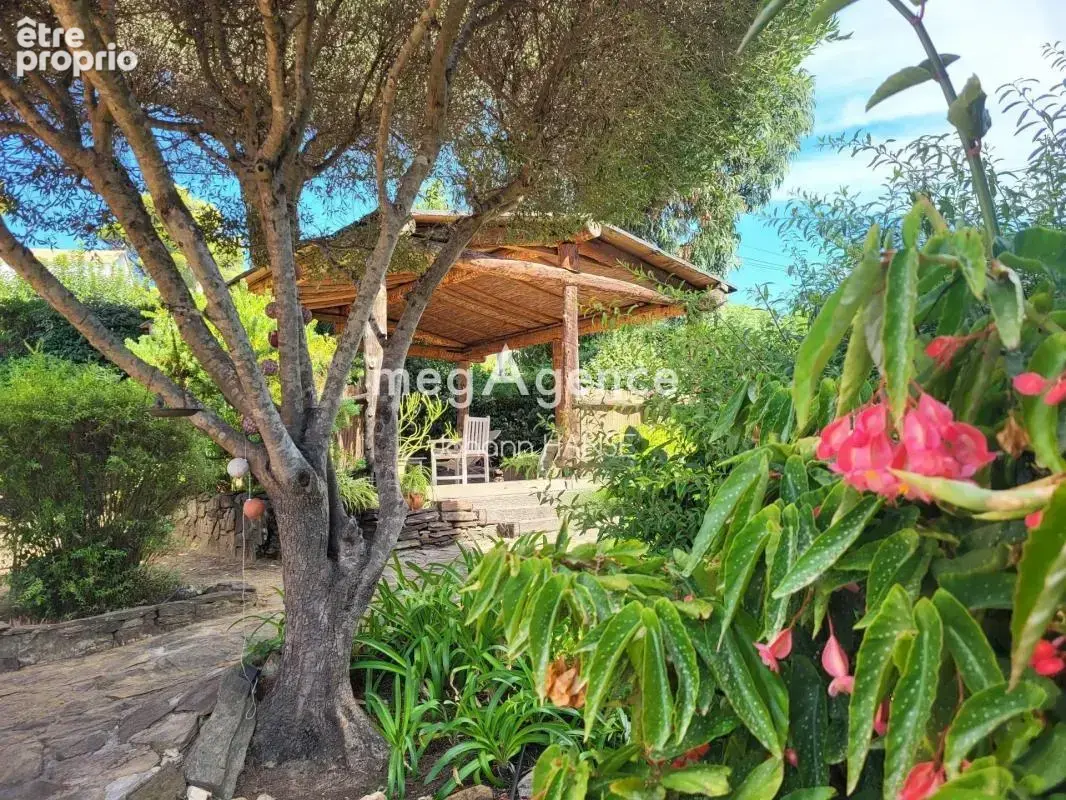 Cavalaire-sur-mer – villa t7 de 167 m² avec studio + t2 indépendants – terrain 900 m² - photo 12