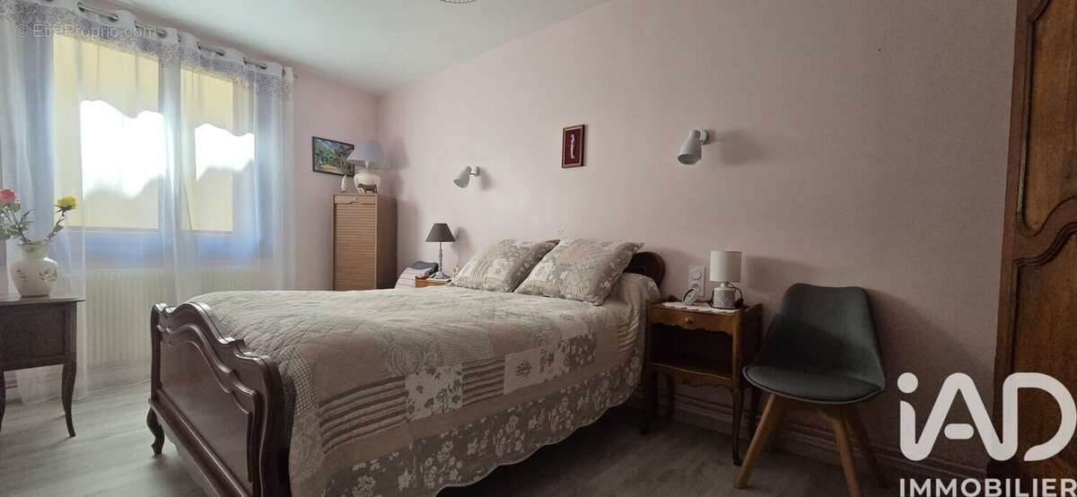 Photo 8 - Appartement à PARAY-LE-MONIAL