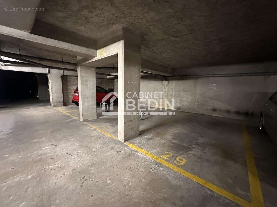 Appartement à BORDEAUX