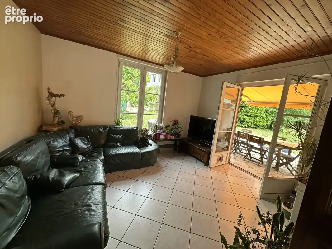 villa avec piscine couverte - photo 6