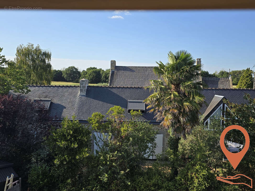 Maison 212 m² à Sainte-Helene  - photo 8