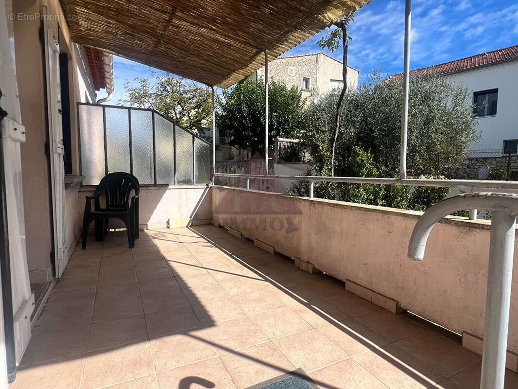 Maison avec terrasse - photo 9