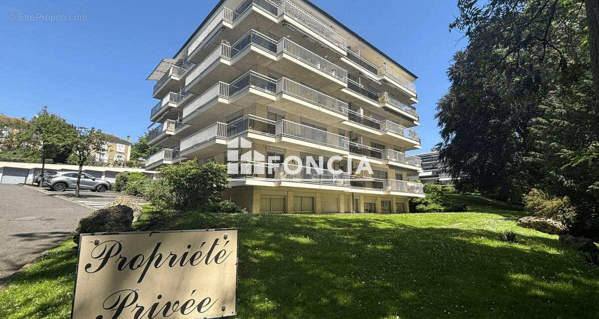 Appartement à YERRES