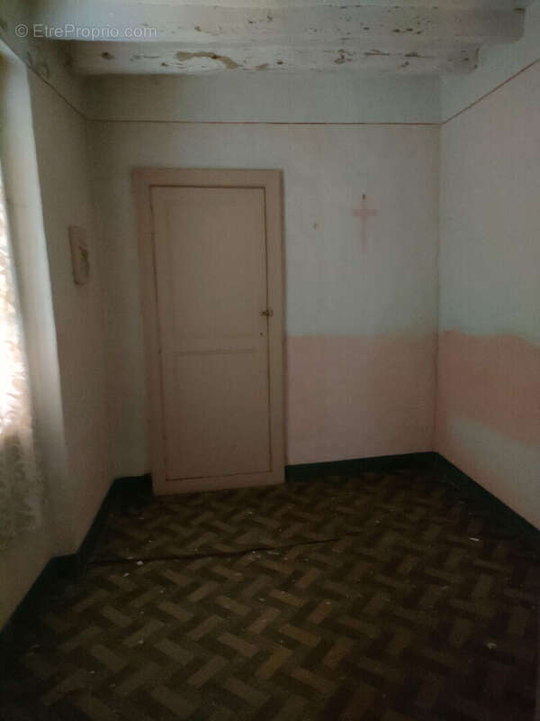 Maison à CHATEAU-GONTIER