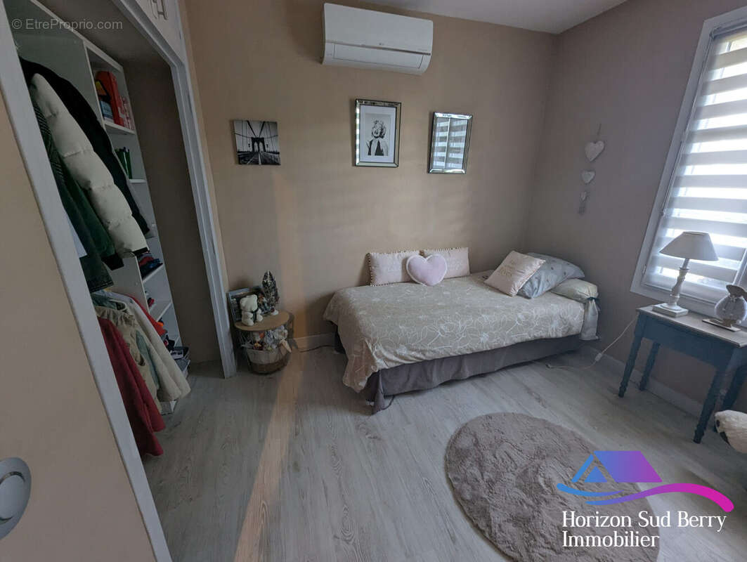 Chambre 1 - Maison à BRIANTES