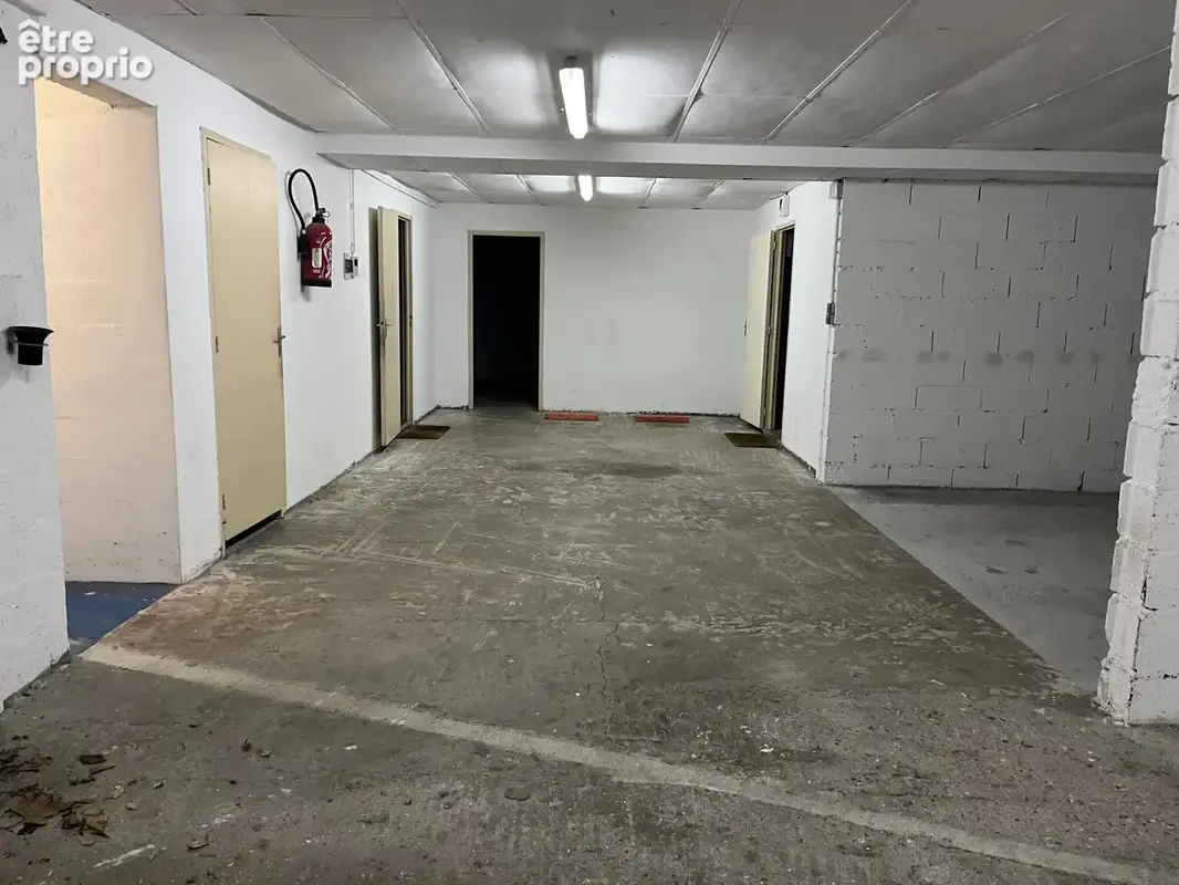 Maison d'Architecte: 2 logements, sous-sol de 200m2 et 100m2  de combles aménagés. - photo 3