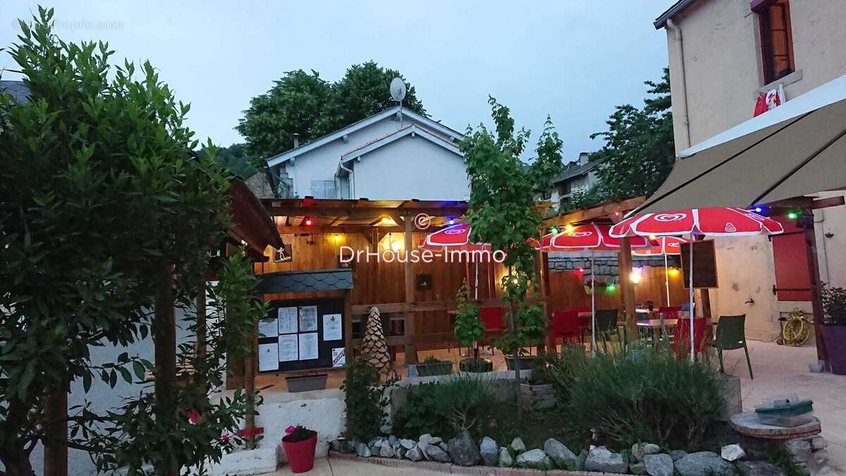 Commerce à ARTIGUES