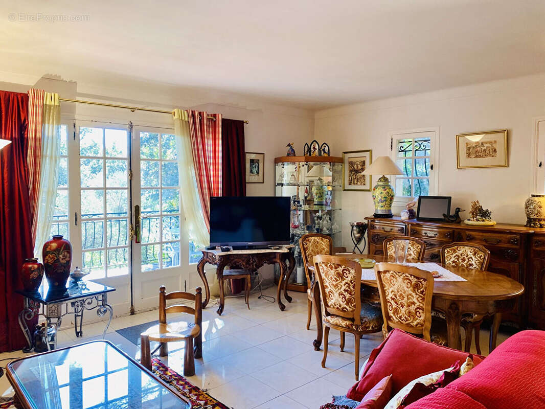 Maison à SAINT-RAPHAEL
