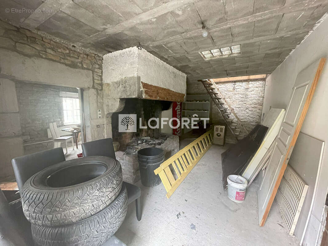 Maison à LONS-LE-SAUNIER