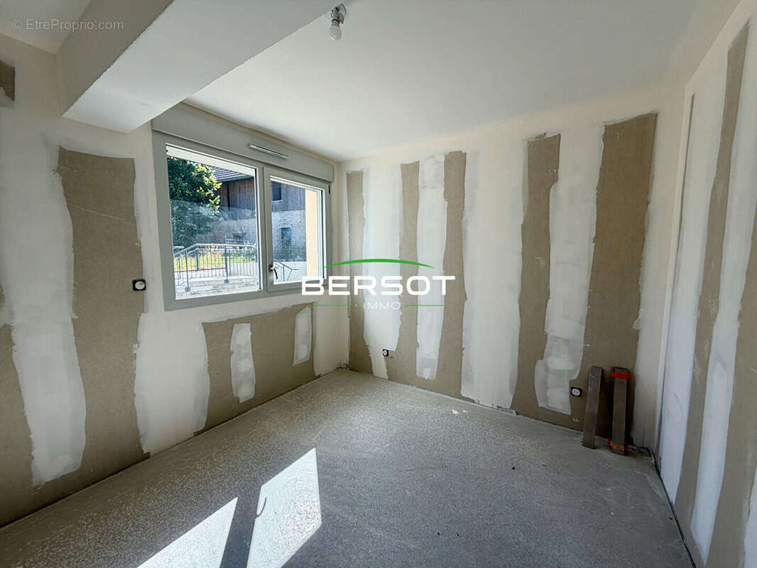 Appartement neuf T3 en rez-de-chaussée avec terrasse. Centre-ville de Valdahon - photo 9