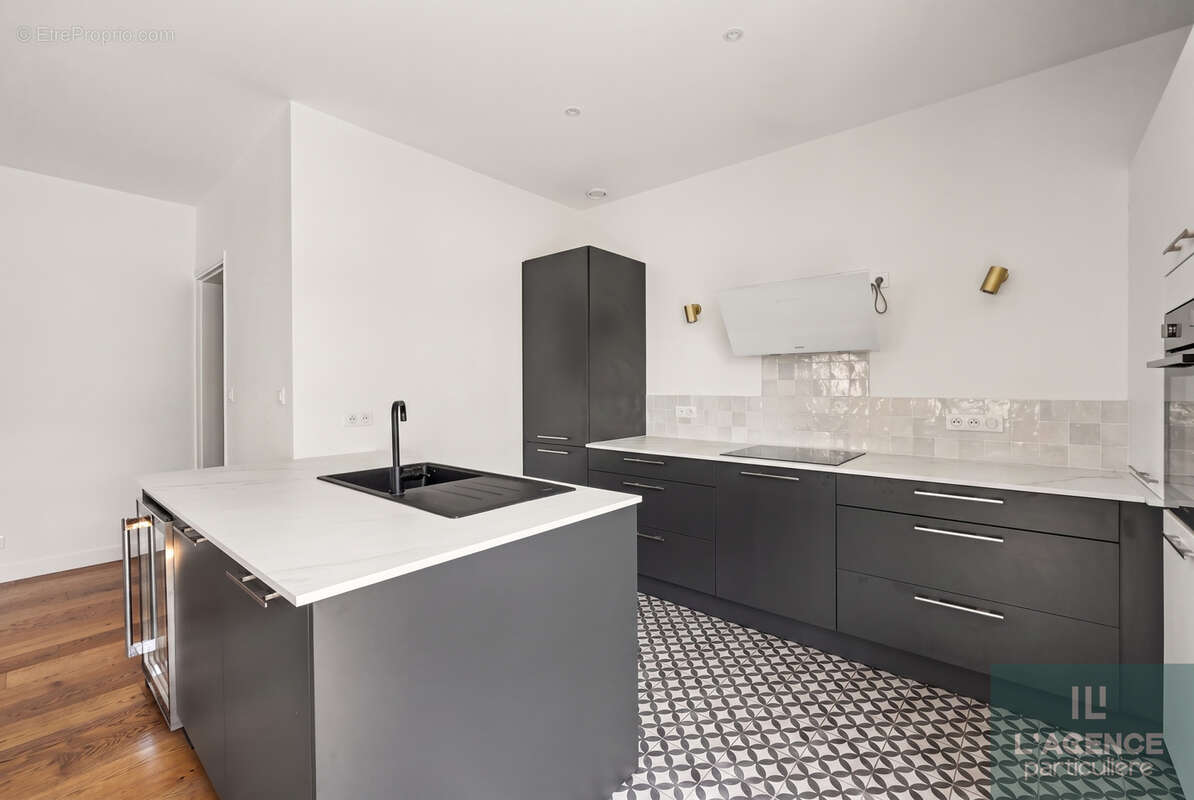 Magnifique Appartement T4 de 107 m2 avec balcon, loggia et garage - photo 5