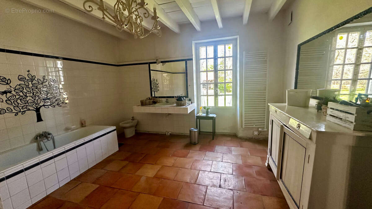 Maison à SAUGNACQ-ET-MURET