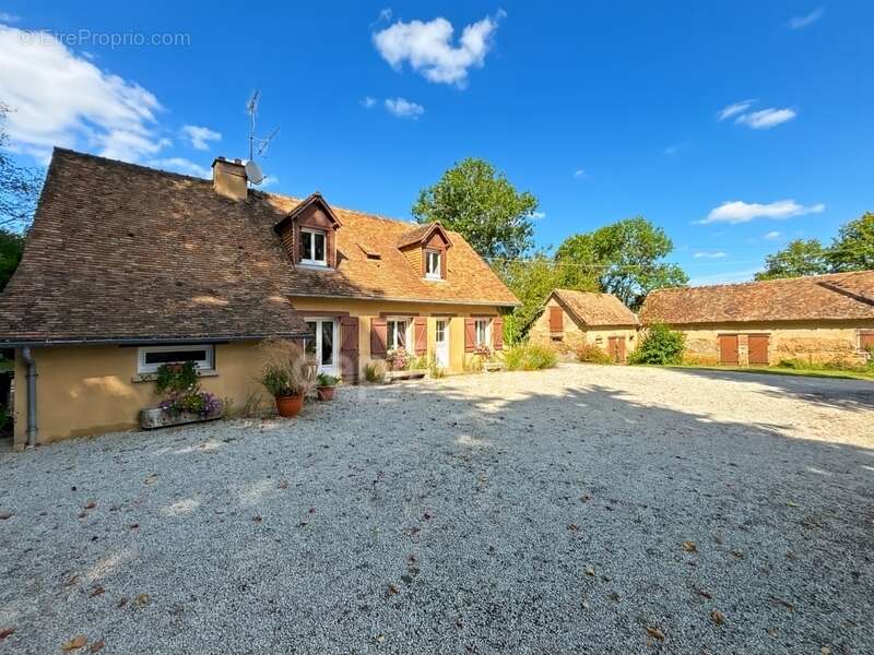 Propriéte à vendre Gite de groupe avec maison d'habitation - photo 20