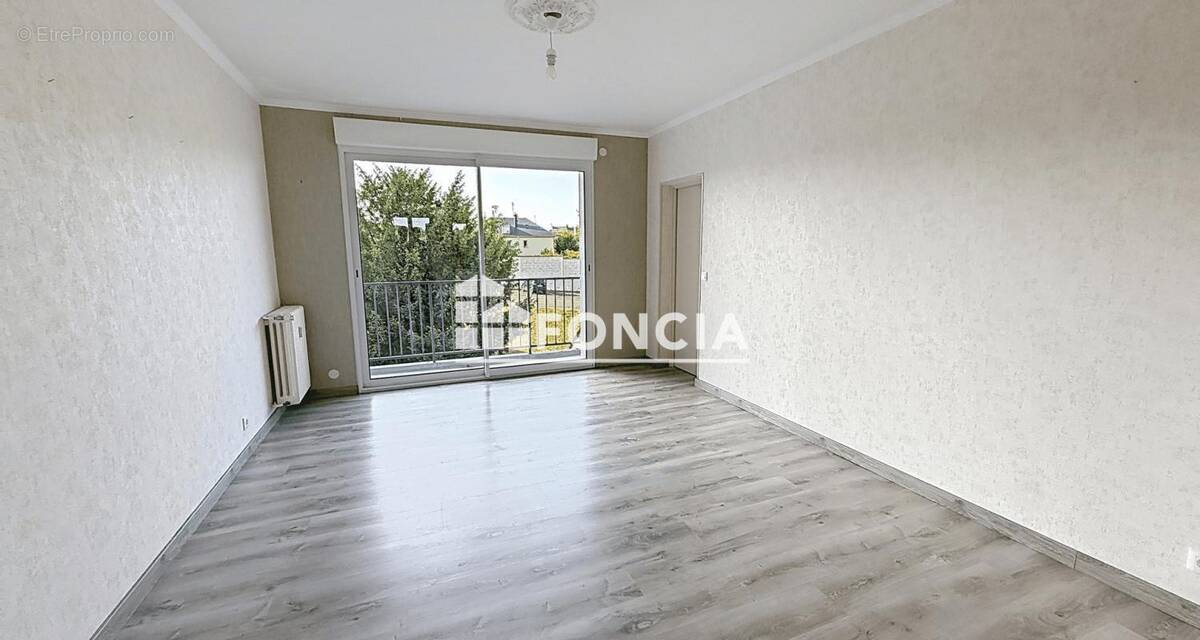Appartement à FLERS