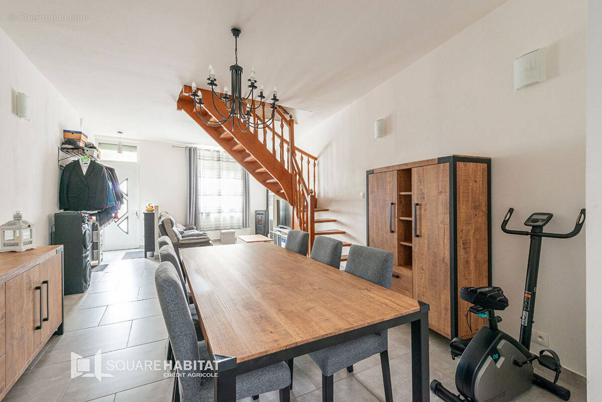 Maison à BRUAY-SUR-L&#039;ESCAUT