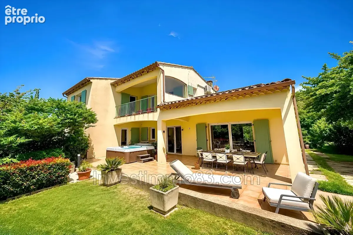 Maison 7 pièces 200 m² à vendre à Pourrieres (83910) - photo 2