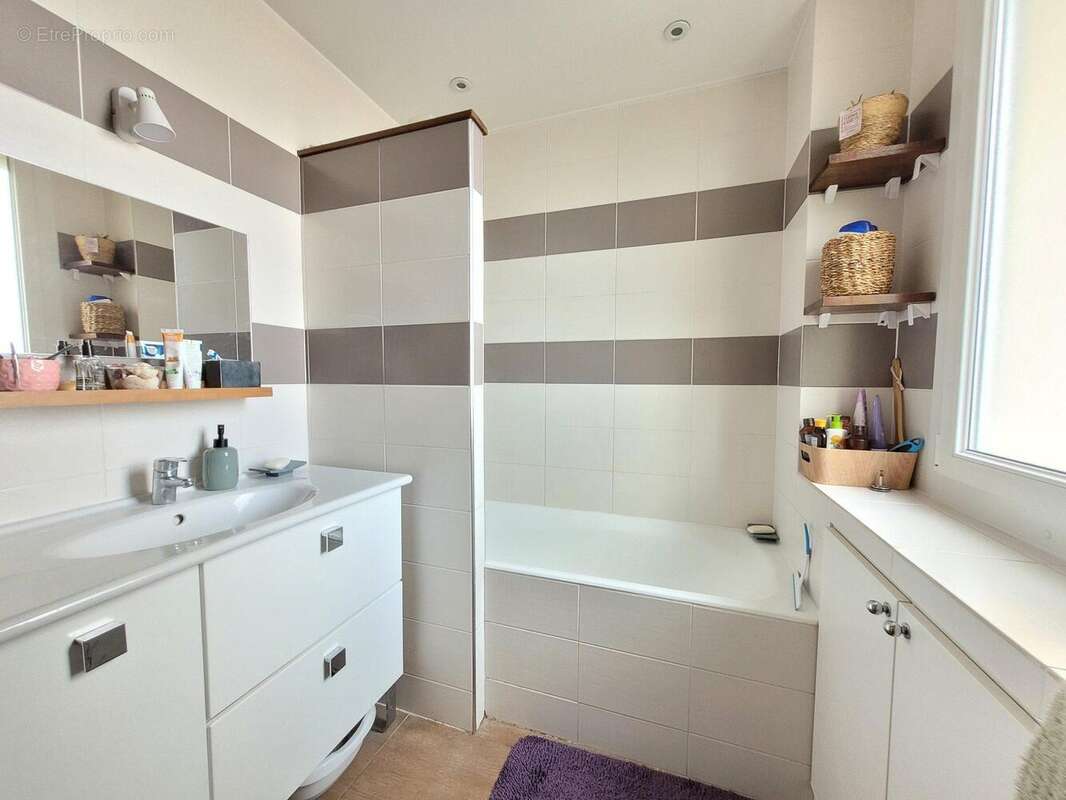 Maison à GOUSSAINVILLE