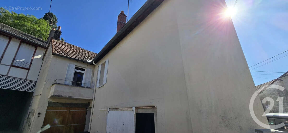 Maison à LE CREUSOT