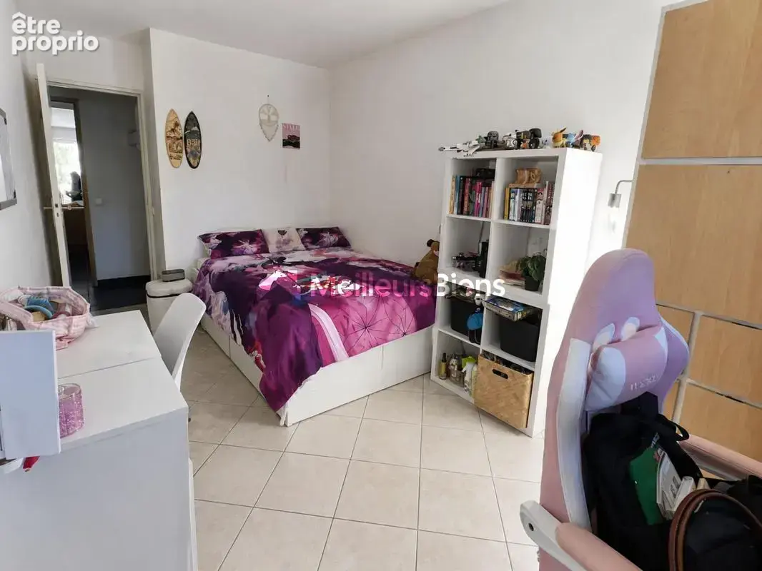 T4/T5 d’exception en rez-de-jardin avec vue dégagée de 108 m² à Marseille 13008 - photo 23