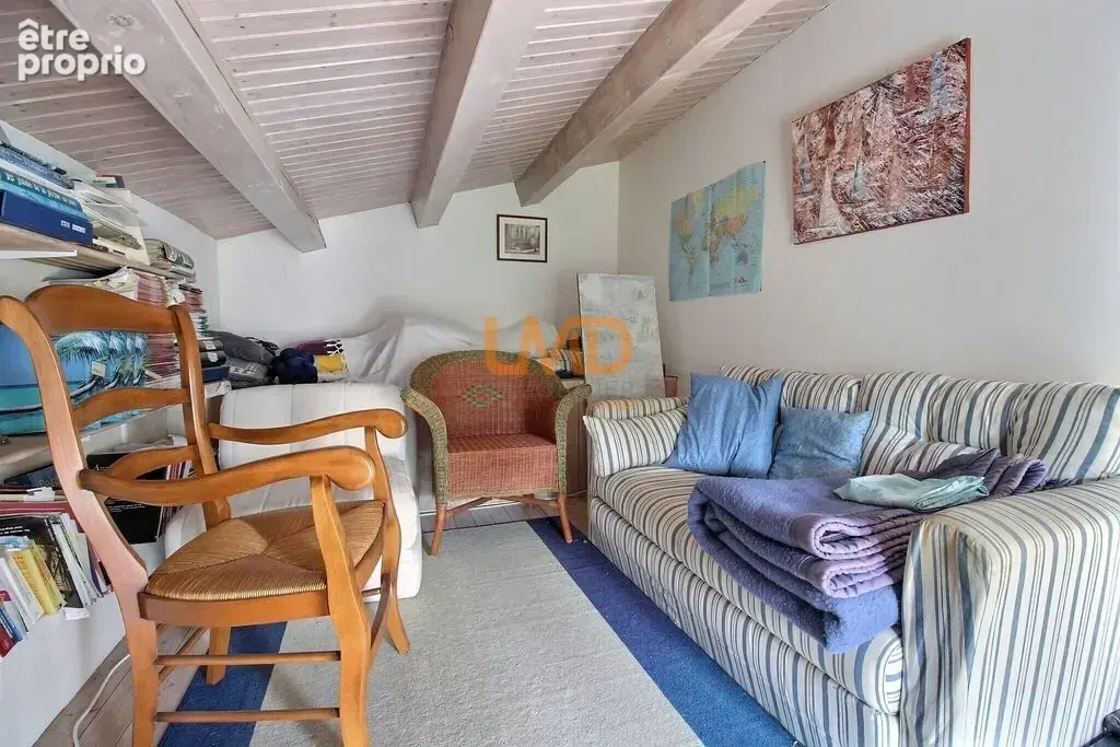 Maison de plain pied proche du centre village - photo 9