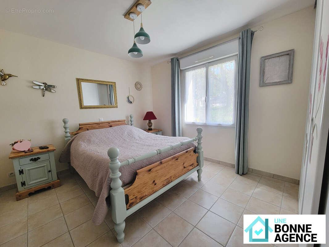 Maison à NAZELLES-NEGRON