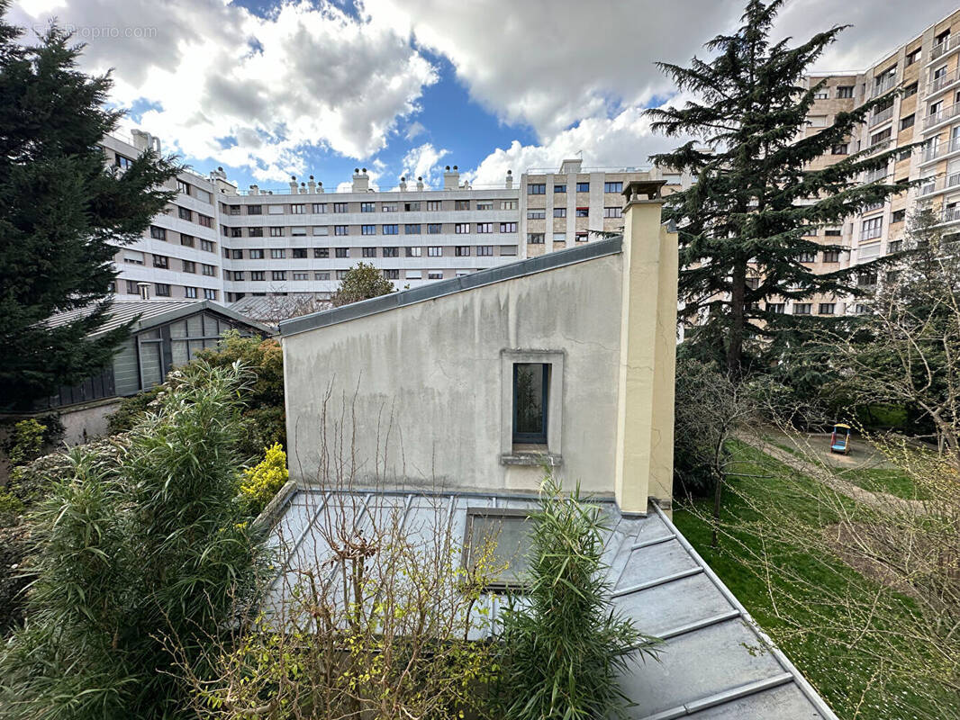 Appartement à PARIS-19E